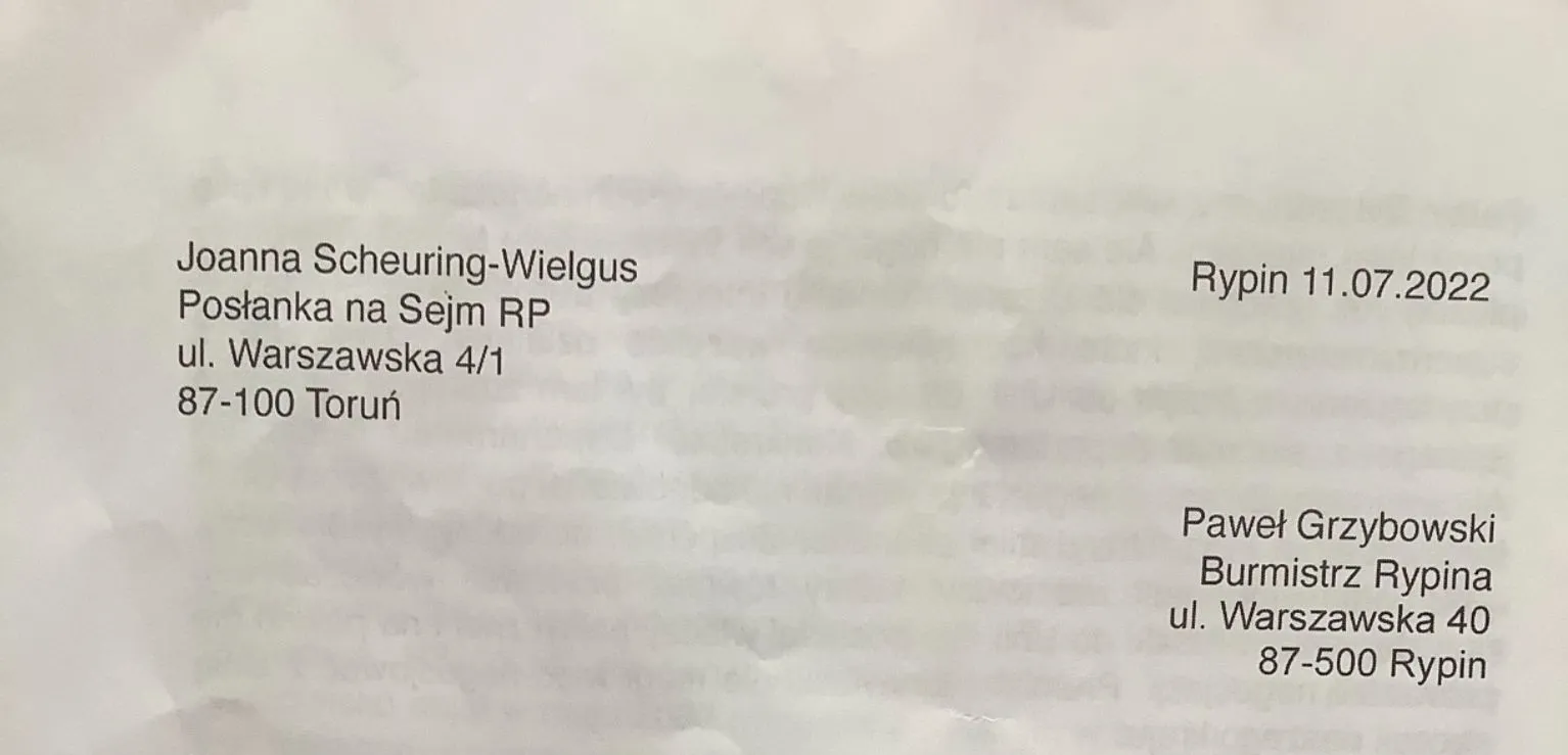 Dokument zawiera korespondencję między Joanną Scheuring-Wielgus, posłanką na Sejm RP, a Pawłem Grzybowskim, burmistrzem Rypina, datowaną na 11 lipca 2022 roku.