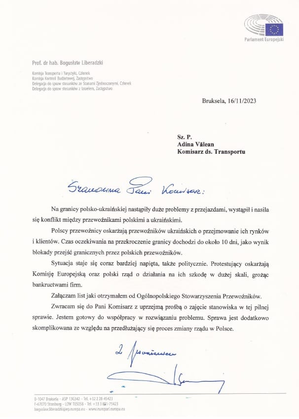 Formalny list urzędowy w języku polskim z logotypem Parlamentu Europejskiego po prawej, datowany Bruksela 16/11/2023, skierowany do komisarza ds. transportu i dotyczący sytuacji na granicy polsko-ukraińskiej, z podpisami na dole.